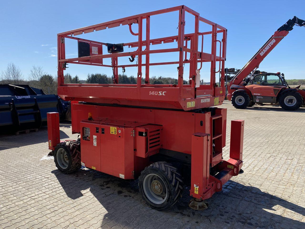 Manitou 140SC - Lift u obliku makaza: slika 5 Manitou 140SC - Lift u obliku makaza: slika 5