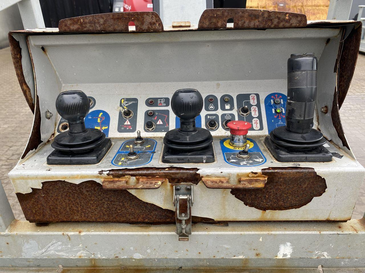 Manitou 160ATJ+ - Zglobna platforma: slika 3 Manitou 160ATJ+ - Zglobna platforma: slika 3