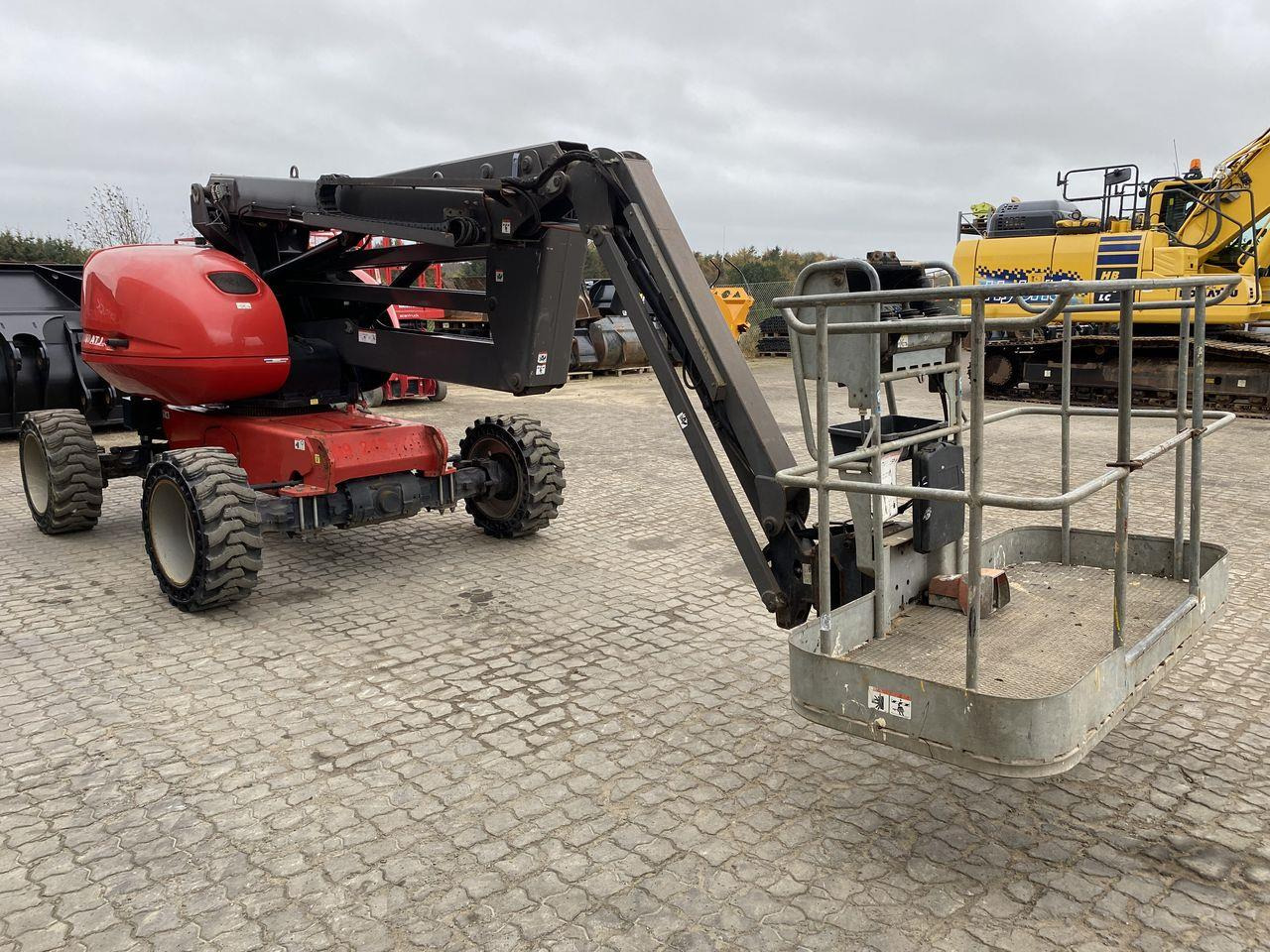 Manitou 160ATJ RC - Zglobna platforma: slika 5 Manitou 160ATJ RC - Zglobna platforma: slika 5