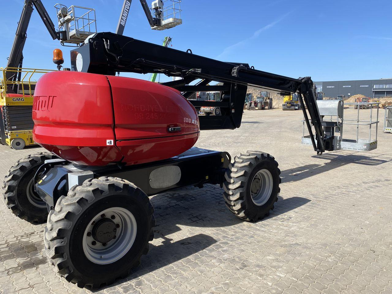 Manitou 180ATJ 2 RC - Zglobna platforma: slika 4 Manitou 180ATJ 2 RC - Zglobna platforma: slika 4