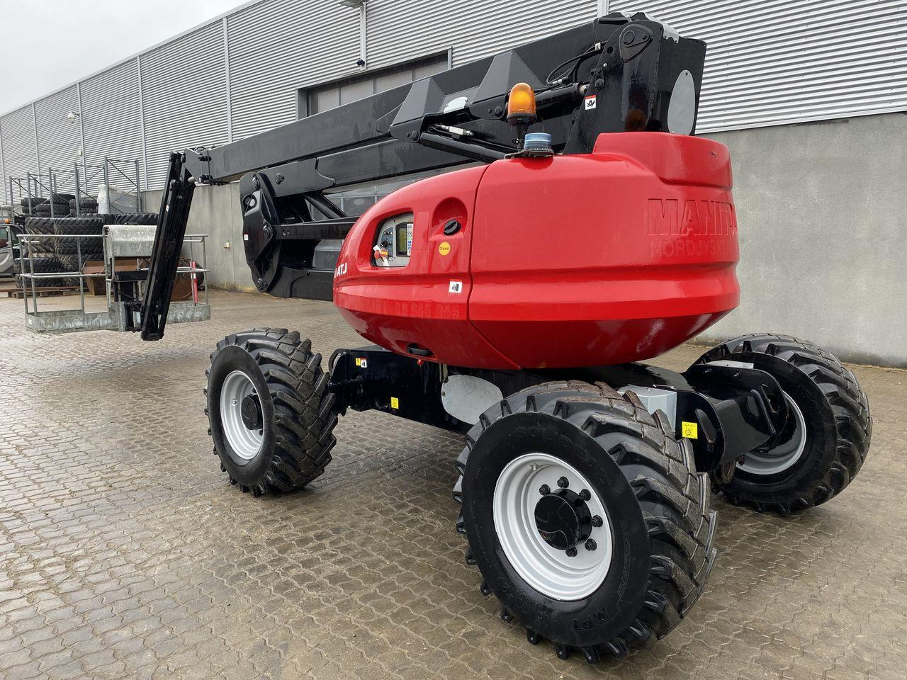 Manitou 200ATJ RC - Zglobna platforma: slika 2 Manitou 200ATJ RC - Zglobna platforma: slika 2