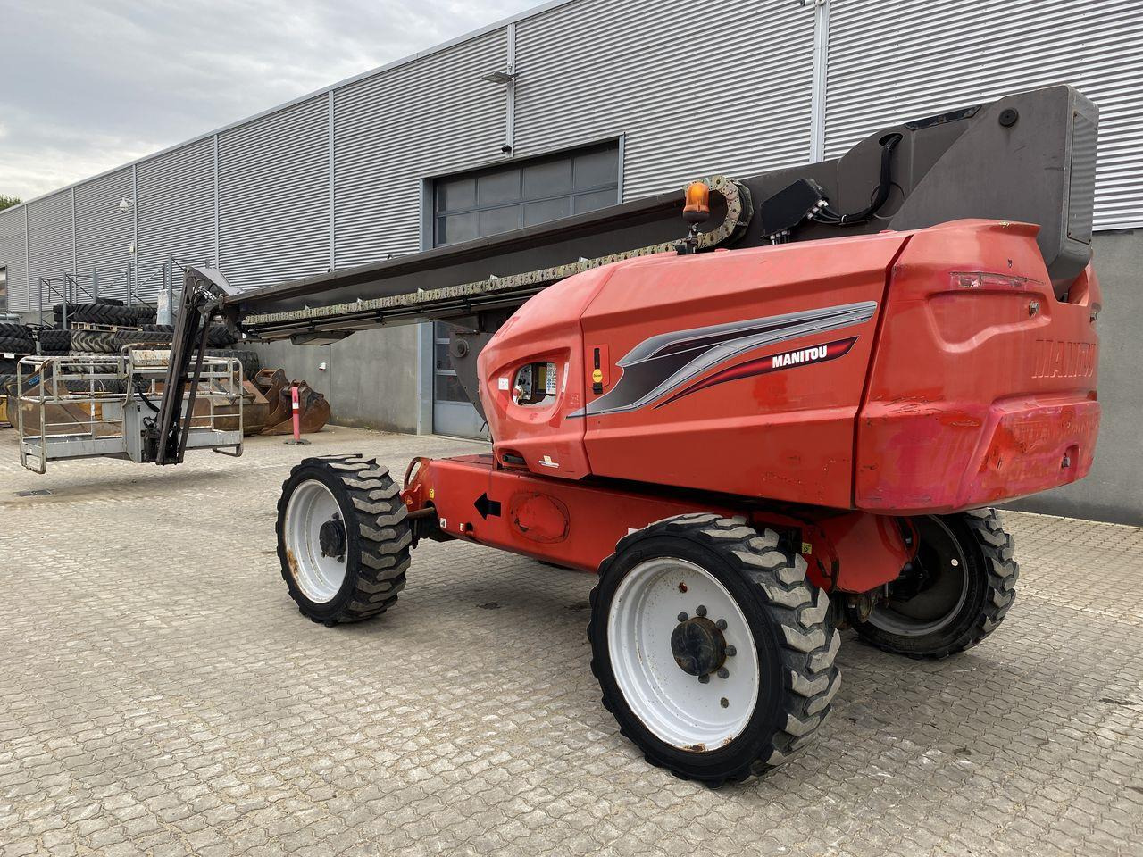 Manitou 260TJ - Teleskopska platforma: slika 2 Manitou 260TJ - Teleskopska platforma: slika 2
