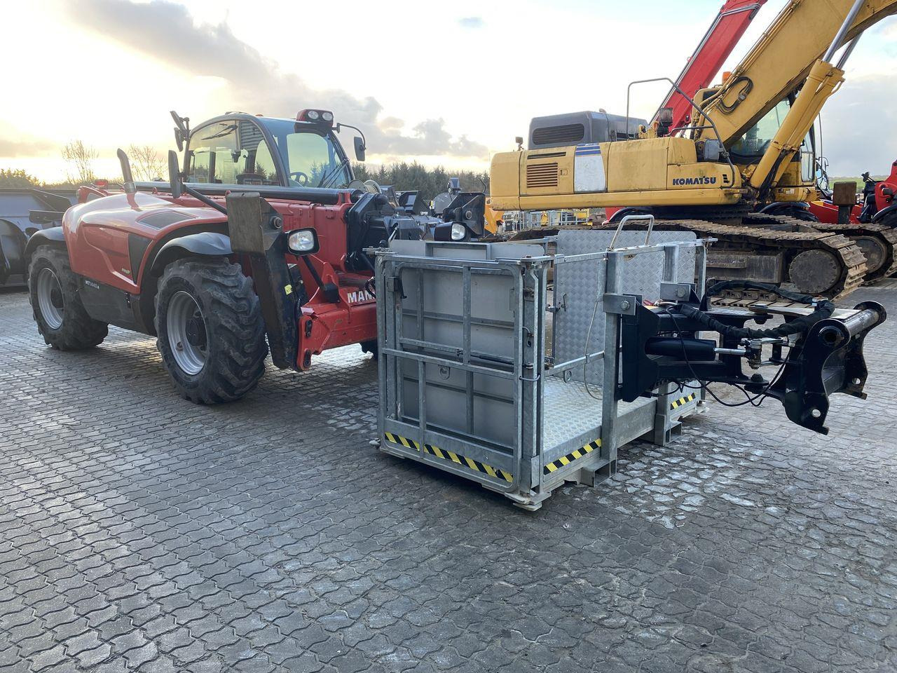 Manitou MT1440A ST3B - Teleskopski upravljač: slika 5 Manitou MT1440A ST3B - Teleskopski upravljač: slika 5