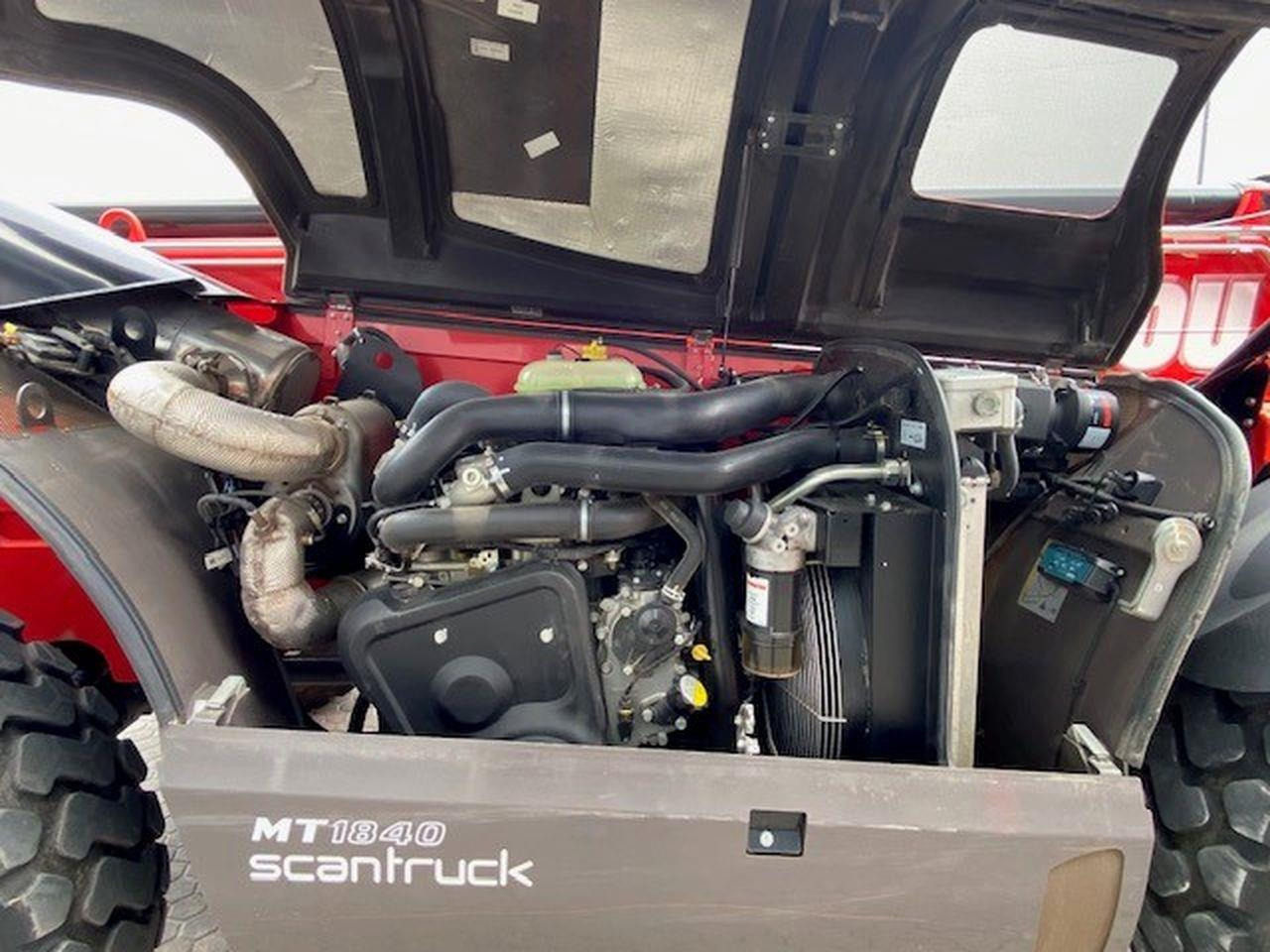 Lizing  Manitou MT1840 COMFORT ST4 Manitou MT1840 COMFORT ST4: slika 7