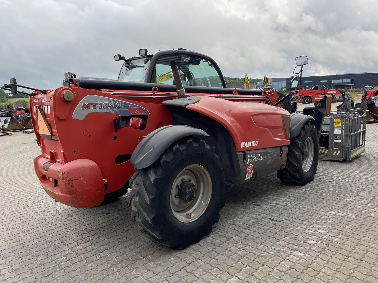 Manitou MT1840A ST3B - Teleskopski upravljač: slika 4 Manitou MT1840A ST3B - Teleskopski upravljač: slika 4