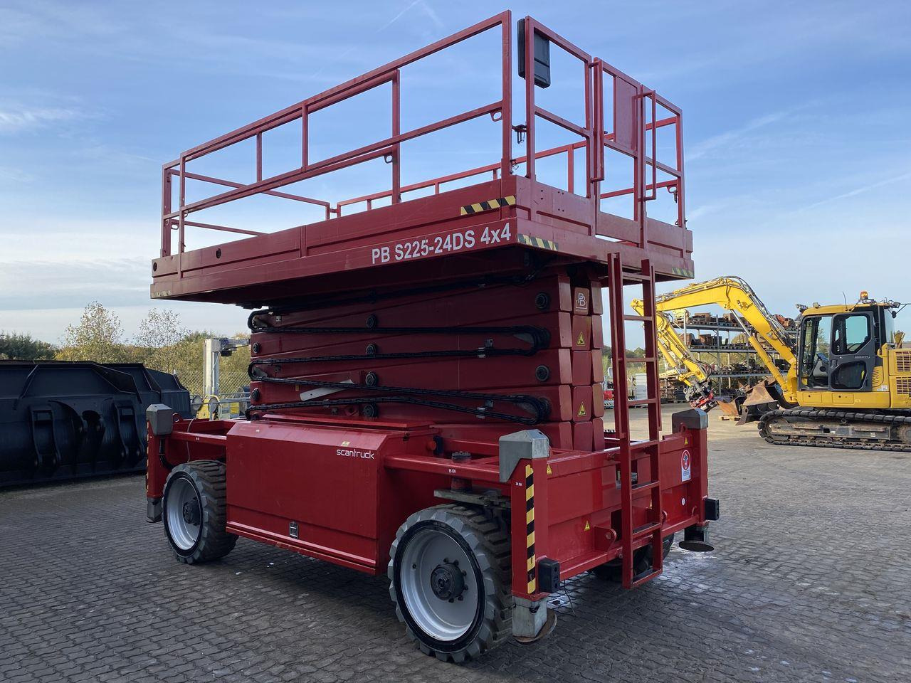 PB S225-24DS 4X4 - Lift u obliku makaza: slika 5 PB S225-24DS 4X4 - Lift u obliku makaza: slika 5