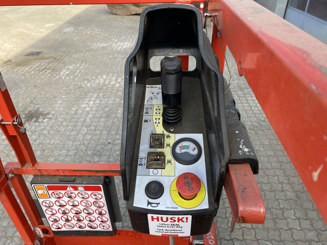 Skyjack SJ3219 - Lift u obliku makaza: slika 3 Skyjack SJ3219 - Lift u obliku makaza: slika 3