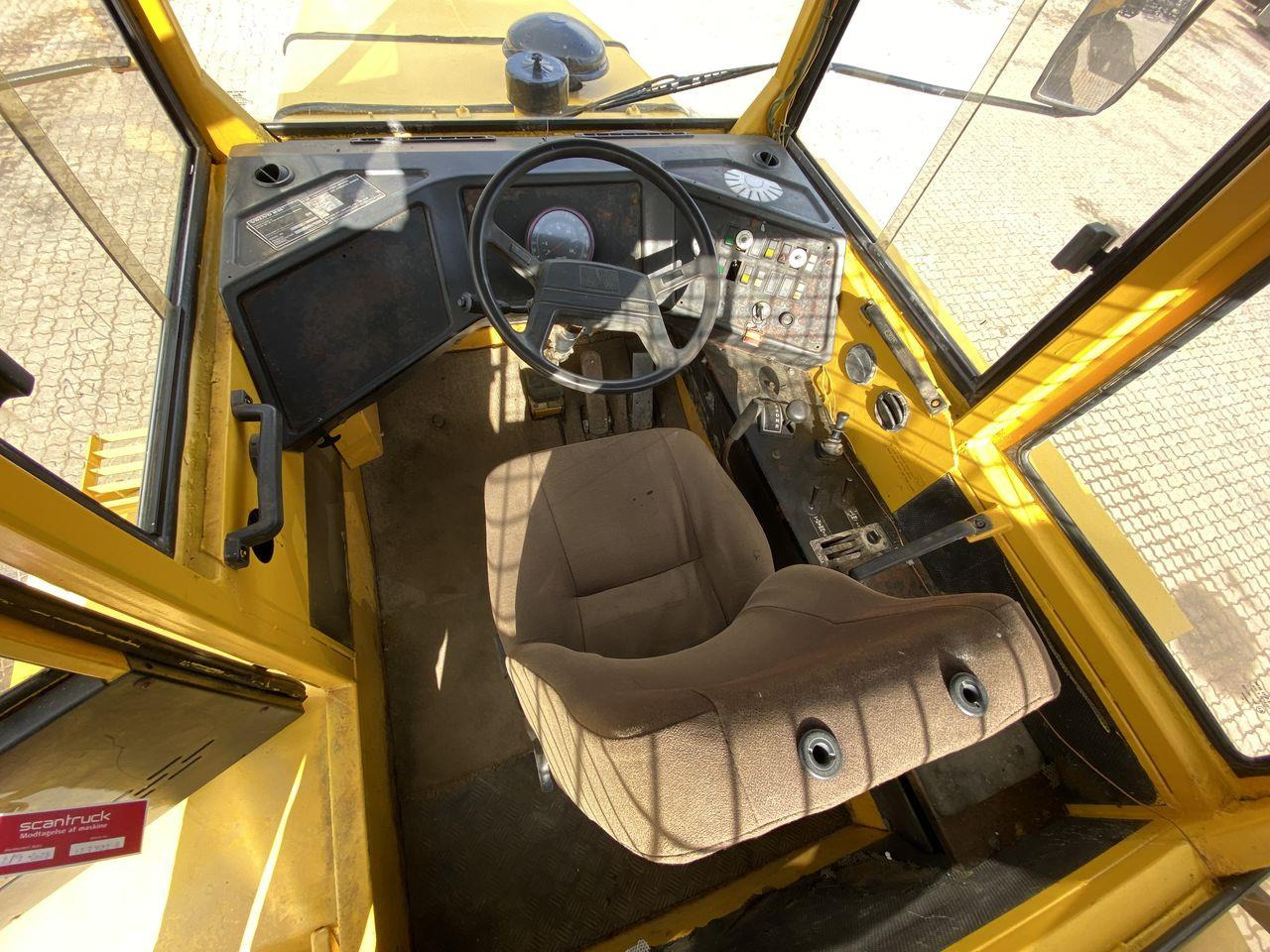 Volvo A20 - Zglobni kiper: slika 3 Volvo A20 - Zglobni kiper: slika 3