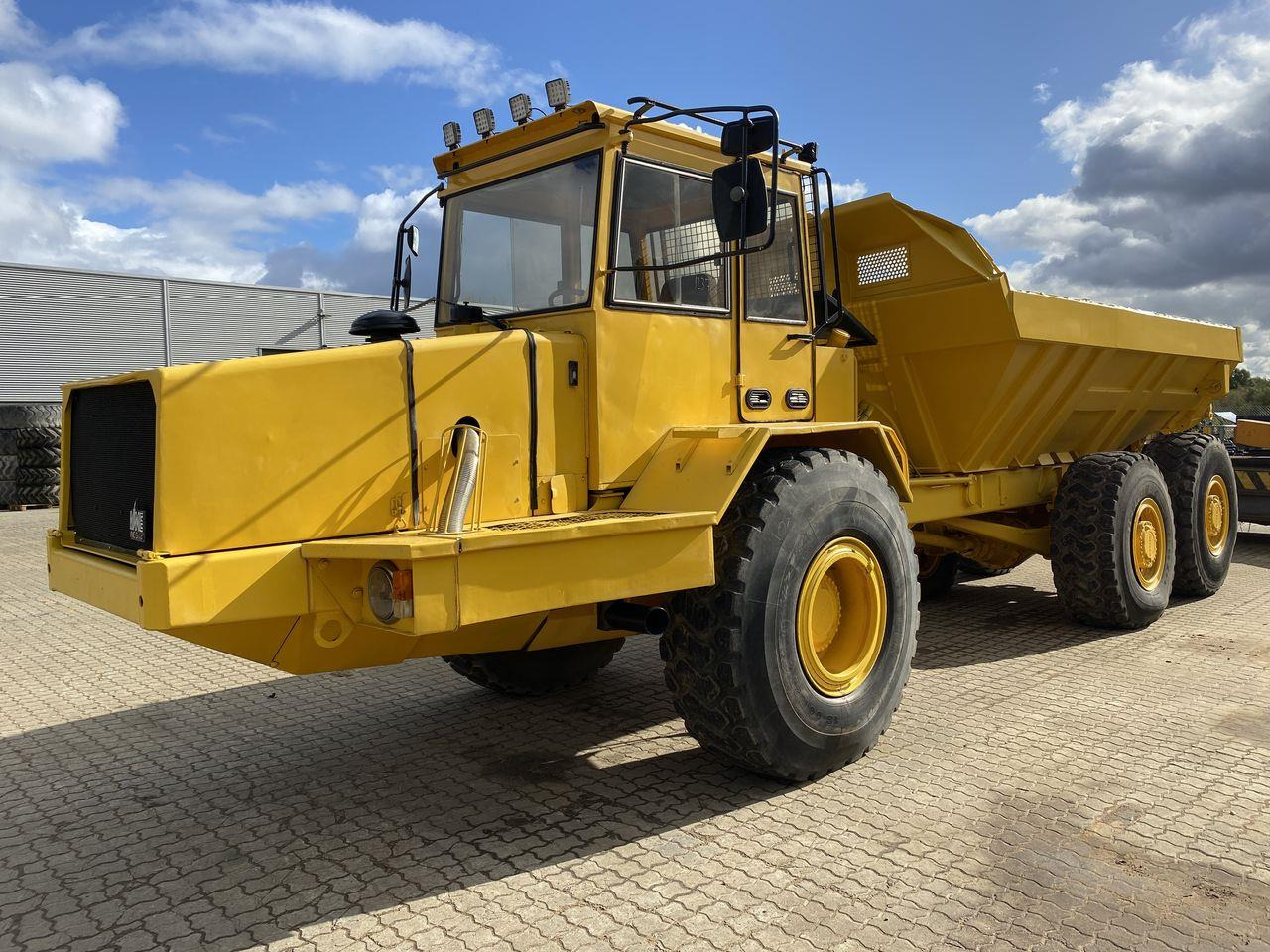 Volvo A20 - Zglobni kiper: slika 1 Volvo A20 - Zglobni kiper: slika 1