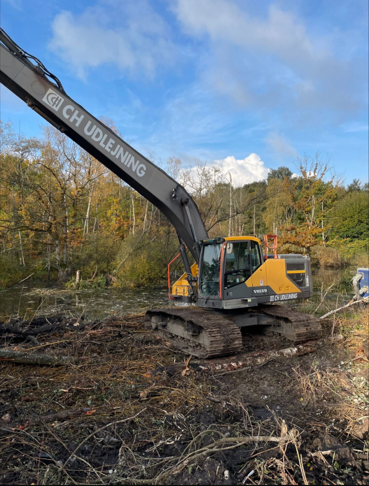 Volvo EC250E LR - Bager guseničar: slika 1 Volvo EC250E LR - Bager guseničar: slika 1