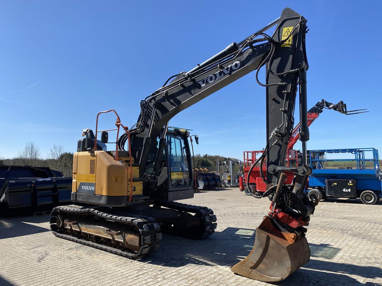 Volvo ECR145 - Bager guseničar: slika 5 Volvo ECR145 - Bager guseničar: slika 5