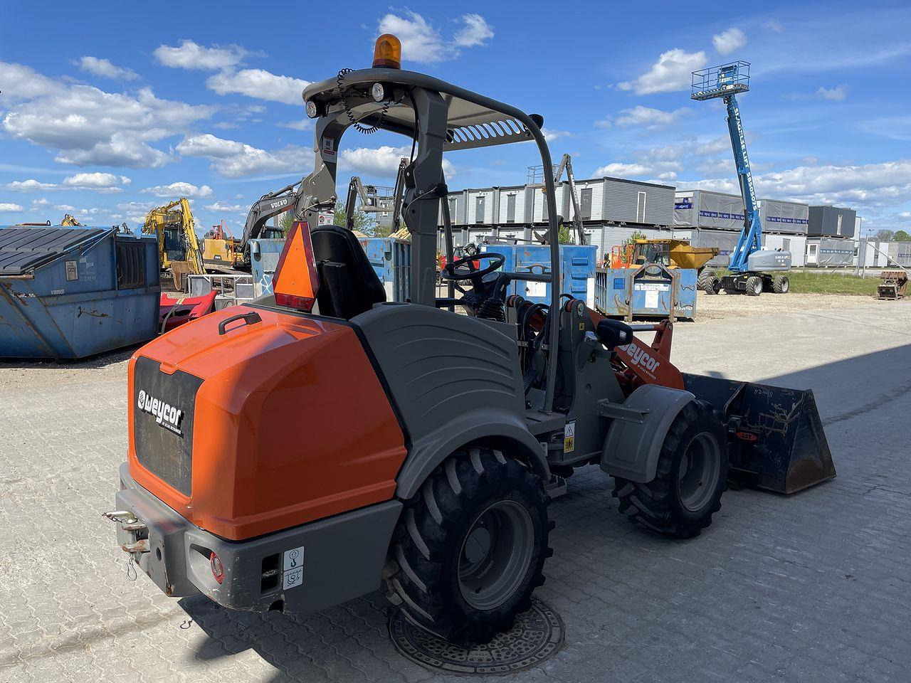 Weycor AR380 Agrar - Zglobni utovarivač: slika 4 Weycor AR380 Agrar - Zglobni utovarivač: slika 4