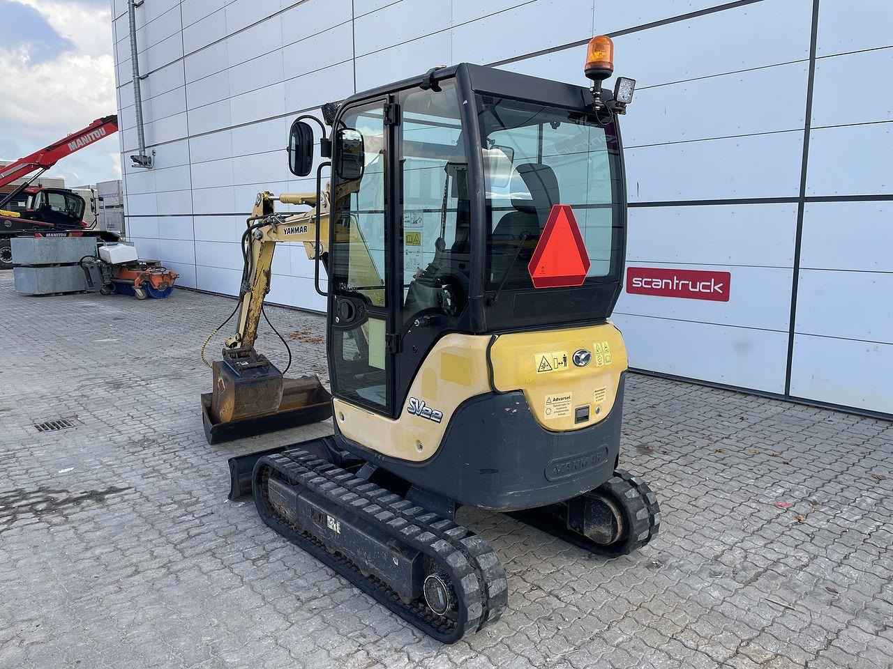Yanmar SV22 - Mini bager: slika 2 Yanmar SV22 - Mini bager: slika 2