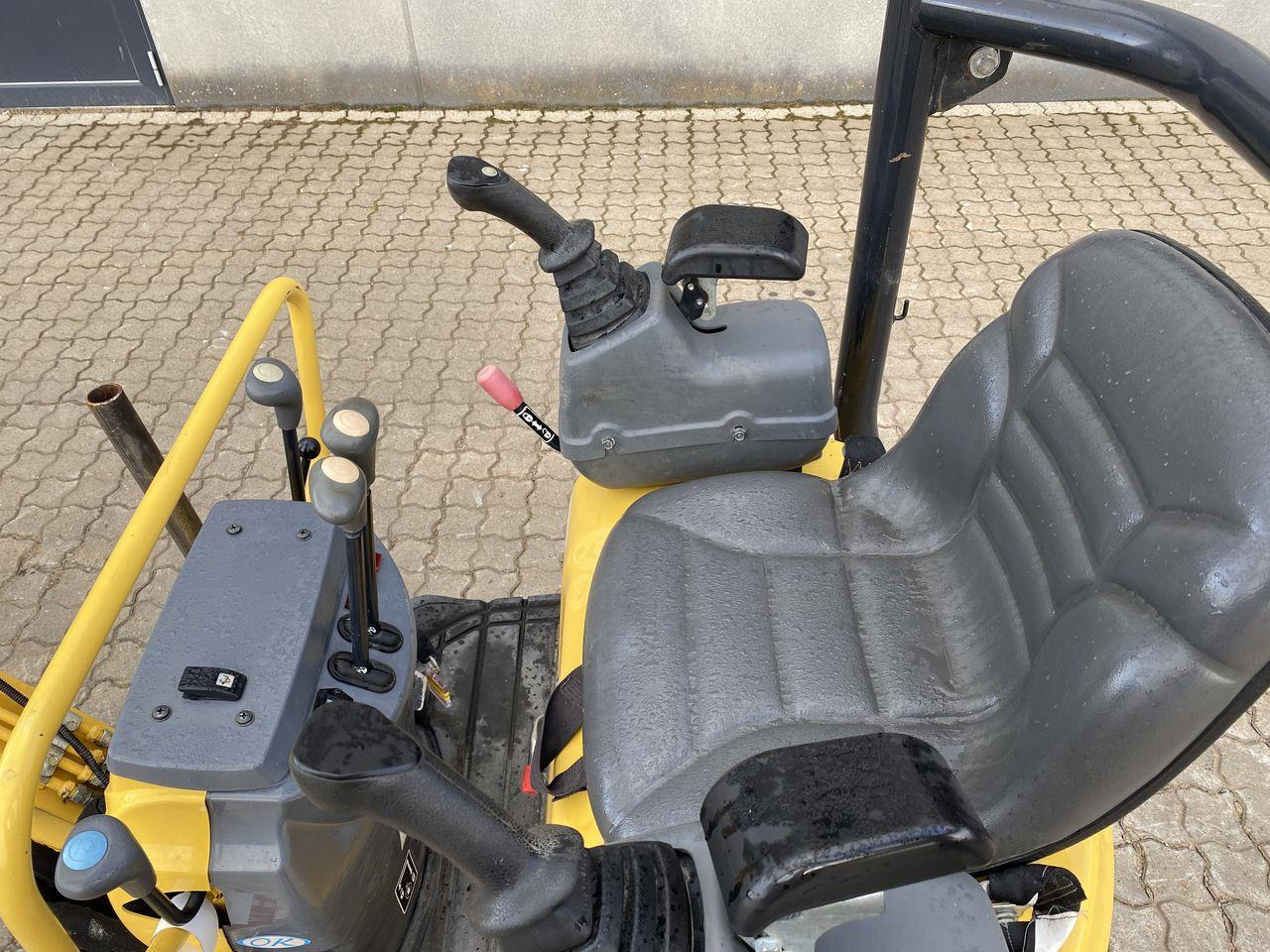 Yanmar VIO12 - Mini bager: slika 3 Yanmar VIO12 - Mini bager: slika 3