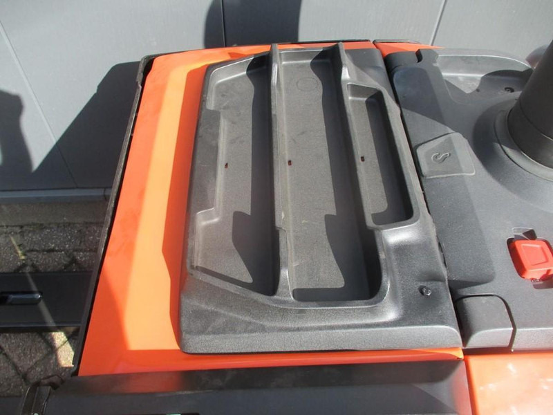 Toyota LPE200 - Kolica za palete: slika 5 Toyota LPE200 - Kolica za palete: slika 5