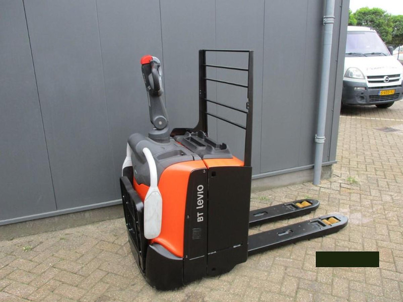 Toyota LPE200 - Kolica za palete: slika 2 Toyota LPE200 - Kolica za palete: slika 2