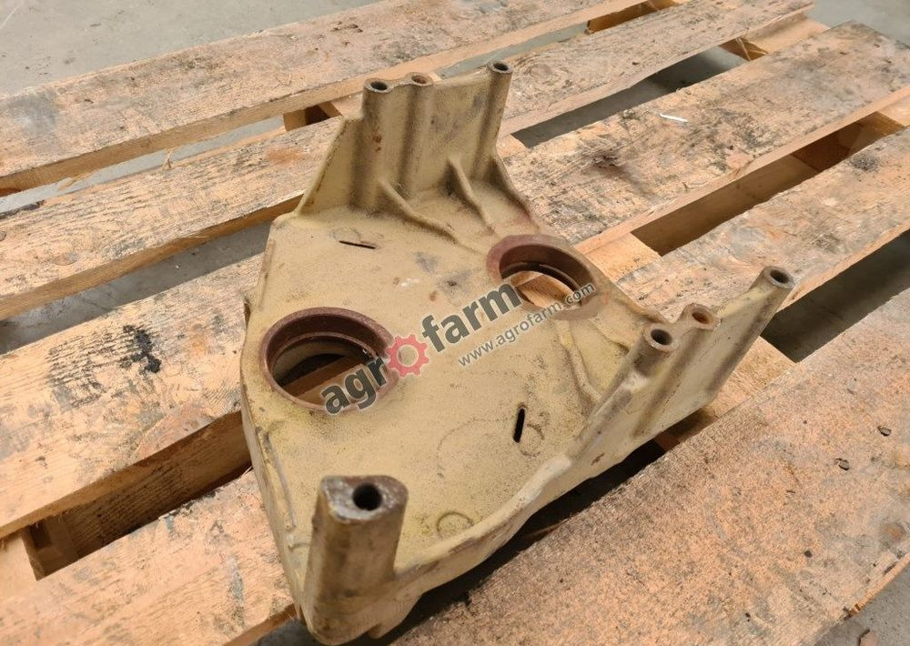 OBUDOWA PTO L76301 JOHN DEERE 6200 6400 6500 - Menjač: slika 1 OBUDOWA PTO L76301 JOHN DEERE 6200 6400 6500 - Menjač: slika 1