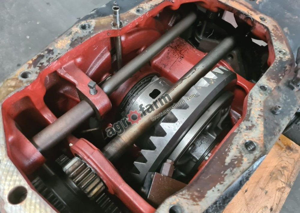 TYLNY MOST RENAULT ARES 556 0300B04 - Transmisija: slika 4 TYLNY MOST RENAULT ARES 556 0300B04 - Transmisija: slika 4