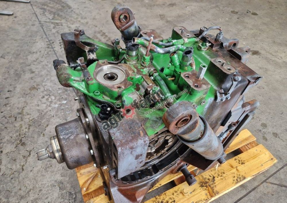 Tylny most John Deere 6195R - Menjač: slika 1 Tylny most John Deere 6195R - Menjač: slika 1