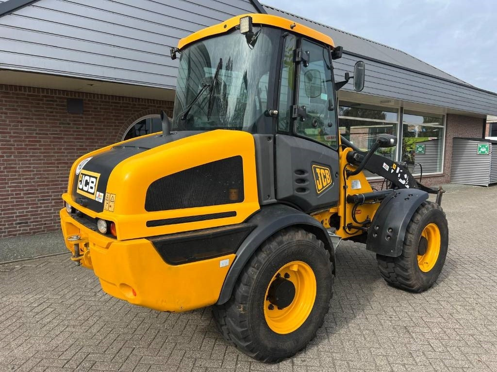 JCB 409 Agri shovel - Utovarivač točkaš: slika 5 JCB 409 Agri shovel - Utovarivač točkaš: slika 5