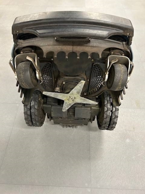 WIPER K MEDIUM ROBOTMAAIER - Baštenska kosačica: slika 4 WIPER K MEDIUM ROBOTMAAIER - Baštenska kosačica: slika 4