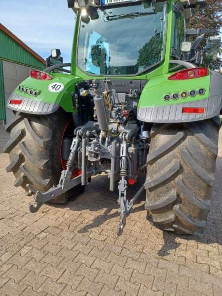 Fendt 718 S4 Vario - Traktor: slika 4 Fendt 718 S4 Vario - Traktor: slika 4