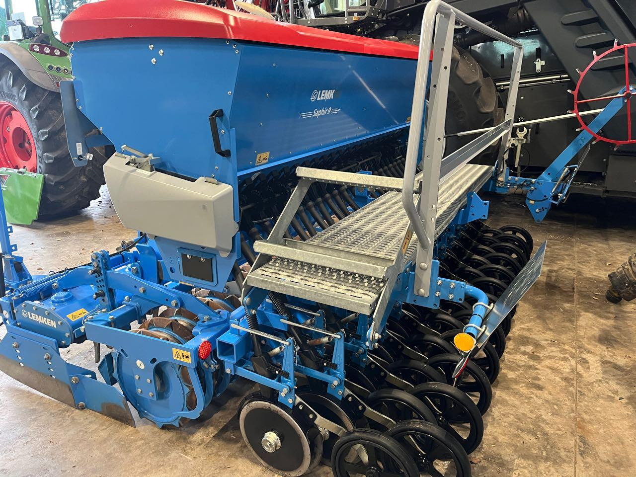 Lemken Zirkon 8/Saphir 9 - Kombinovana mašina za setvu: slika 3 Lemken Zirkon 8/Saphir 9 - Kombinovana mašina za setvu: slika 3