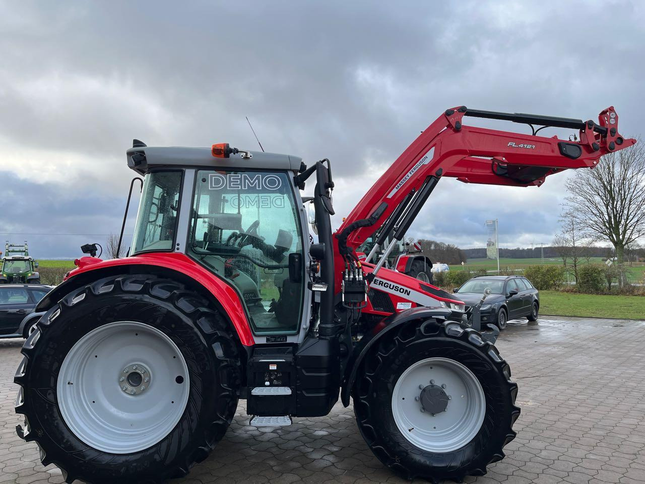 Massey Ferguson 5S. 125 Dyna-6 - Traktor: slika 2 Massey Ferguson 5S. 125 Dyna-6 - Traktor: slika 2