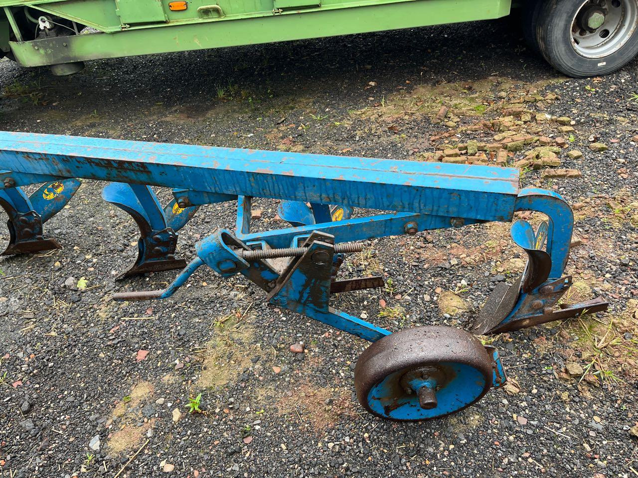 Rabe Gimpel E60 - Plug: slika 5 Rabe Gimpel E60 - Plug: slika 5