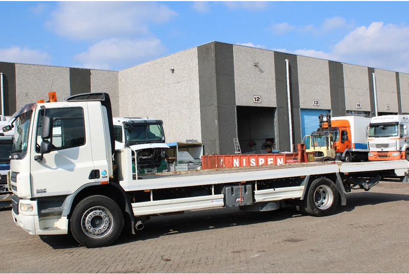DAF CF 75.310 + HYDROLIC PLATFORM + EURO 5 + REMOTE + MANUAL - Kamion za prevoz automobila: slika 3 DAF CF 75.310 + HYDROLIC PLATFORM + EURO 5 + REMOTE + MANUAL - Kamion za prevoz automobila: slika 3