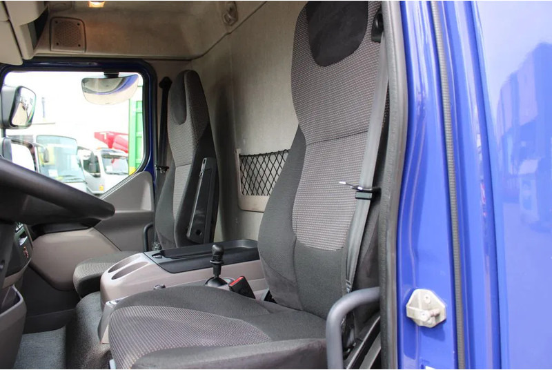DAF LF 230 + EURO 6 - Kamion za prevoz stoke: slika 5 DAF LF 230 + EURO 6 - Kamion za prevoz stoke: slika 5