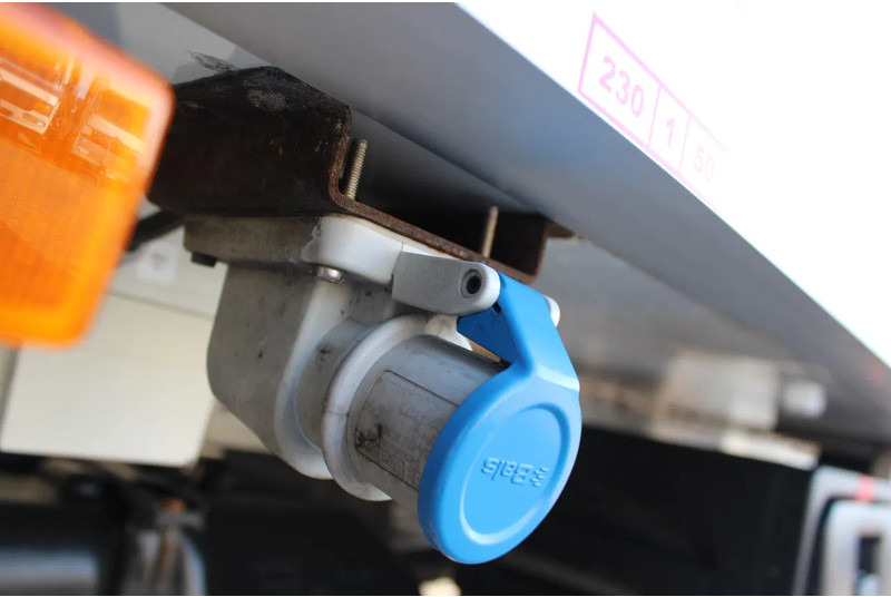 Dostavno vozilo hladnjača Iveco Daily 35S16 + CARRIER + FRC/ATP: slika 10 Dostavno vozilo hladnjača Iveco Daily 35S16 + CARRIER + FRC/ATP: slika 10