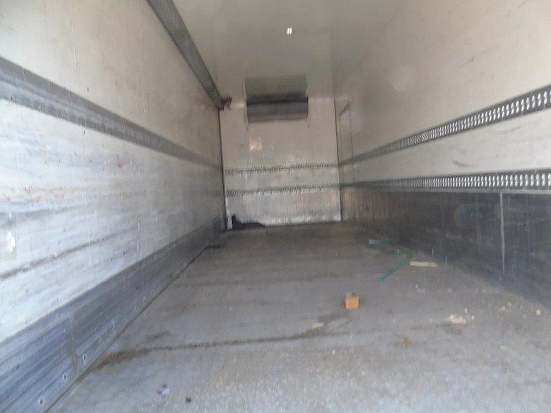Iveco Stralis 360 + THERMO KING T600R + EURO 6 + 3T LIFT - Hladnjača: slika 5 Iveco Stralis 360 + THERMO KING T600R + EURO 6 + 3T LIFT - Hladnjača: slika 5