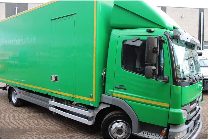 Mercedes-Benz Atego 1018 + EURO 5 - Kamion sa zatvorenim sandukom: slika 3 Mercedes-Benz Atego 1018 + EURO 5 - Kamion sa zatvorenim sandukom: slika 3