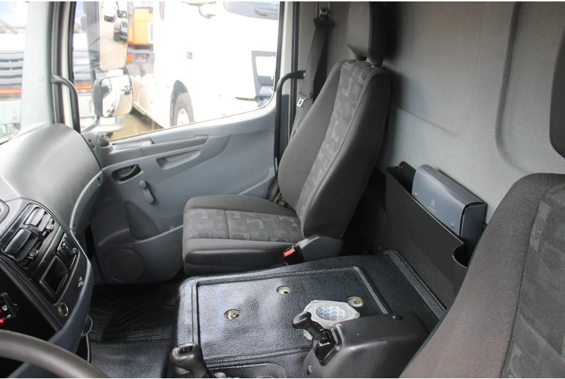 Kamion sa zatvorenim sandukom Mercedes-Benz Atego 1218 + EURO 5 + manual: slika 20