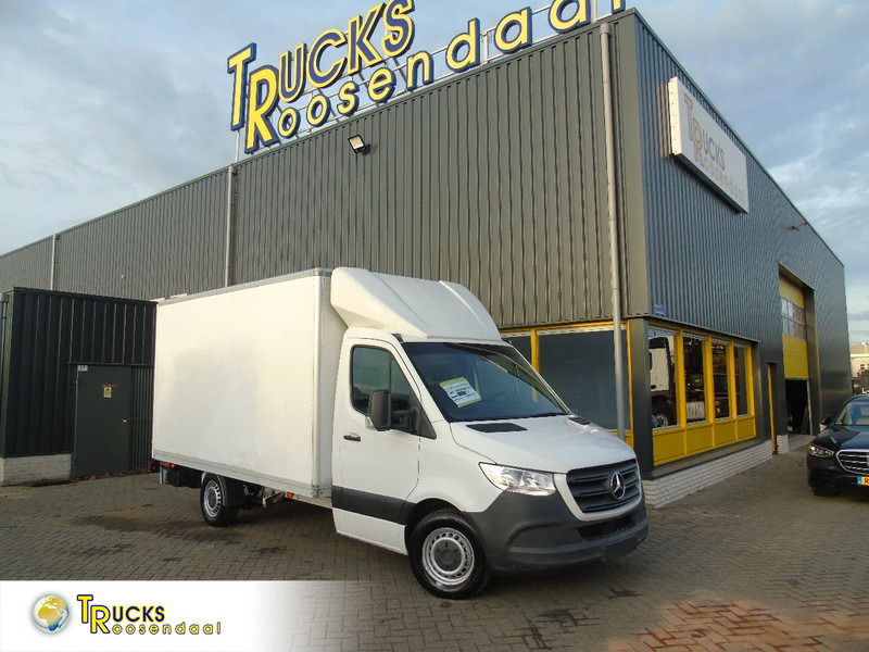 Mercedes-Benz Sprinter 314 + lift - Dostavno vozilo sa zatvorenim sandukom: slika 1 Mercedes-Benz Sprinter 314 + lift - Dostavno vozilo sa zatvorenim sandukom: slika 1