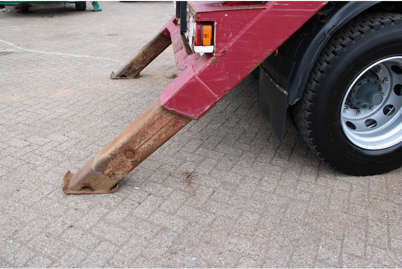 Kamion za utovaranje kontejnera Scania P 270 + PERFECT CONDITION + PTO: slika 13