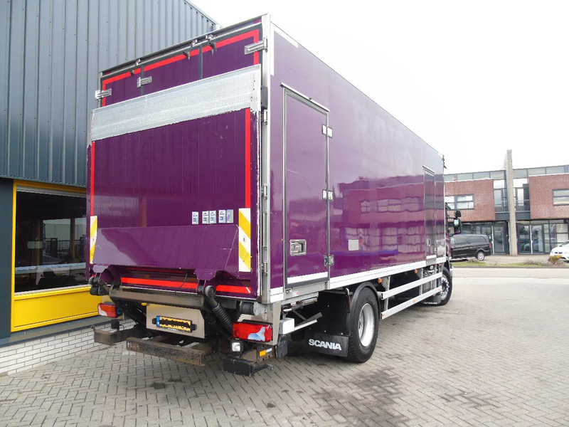 Scania P230 + CARRIER + 150.693KM!! + LIFT + EURO 5 - Hladnjača: slika 4 Scania P230 + CARRIER + 150.693KM!! + LIFT + EURO 5 - Hladnjača: slika 4