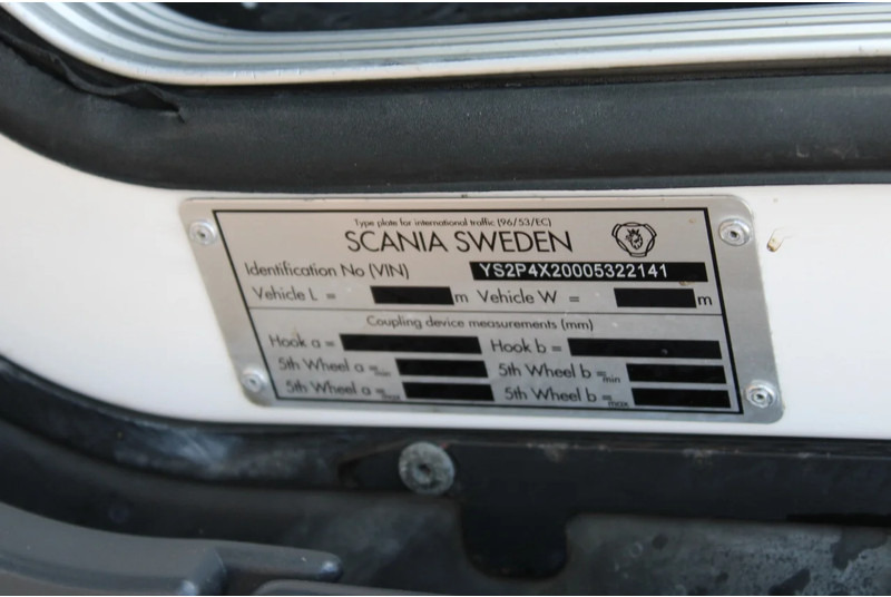 Kamion sa golom šasijom i zatvorenom kabinom Scania P250 + EURO 6: slika 14