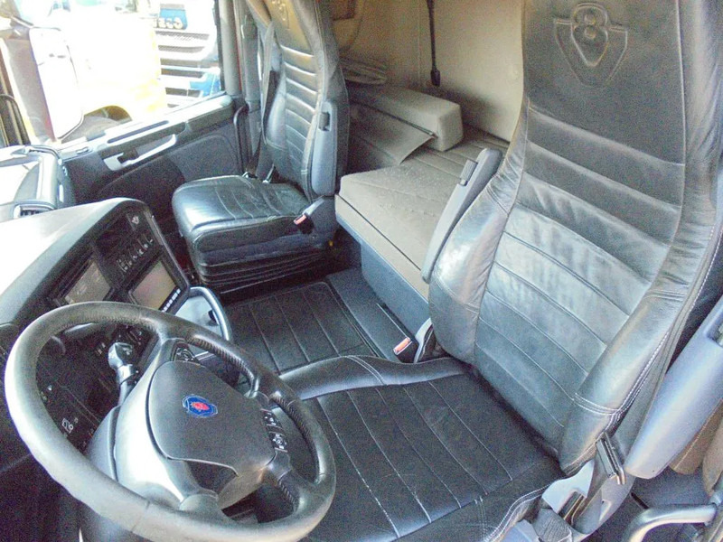 Scania R730 V8 + Euro 5 + Loglift 115Z + 6X4 - Kamion sa tovarnim sandukom: slika 4 Scania R730 V8 + Euro 5 + Loglift 115Z + 6X4 - Kamion sa tovarnim sandukom: slika 4