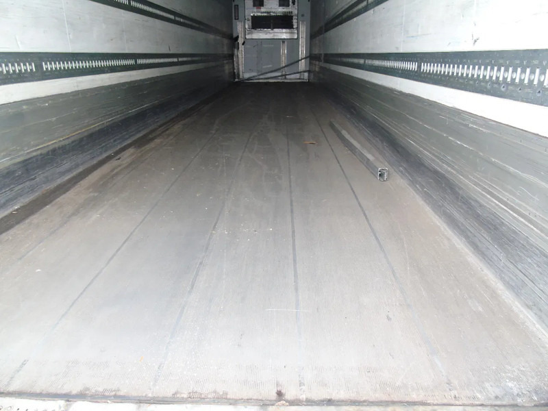 Schmitz Cargobull + CARRIER VECTOR 1950 + LIFT + APK 07-26 - Poluprikolica hladnjače: slika 4 Schmitz Cargobull + CARRIER VECTOR 1950 + LIFT + APK 07-26 - Poluprikolica hladnjače: slika 4