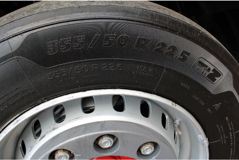 Iveco S-WAY 460 + LNG + retarder + euro 6 - Tegljač: slika 5 Iveco S-WAY 460 + LNG + retarder + euro 6 - Tegljač: slika 5