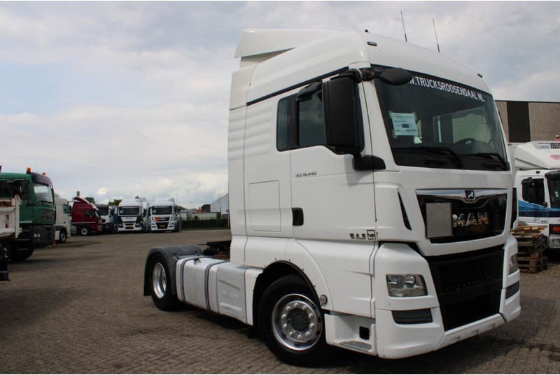 MAN TGX 18.440 + EURO 6 - Tegljač: slika 2 MAN TGX 18.440 + EURO 6 - Tegljač: slika 2