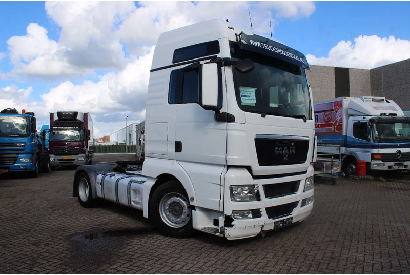 MAN TGX 18.440 + euro 5 + XXL + mega - Tegljač: slika 2 MAN TGX 18.440 + euro 5 + XXL + mega - Tegljač: slika 2