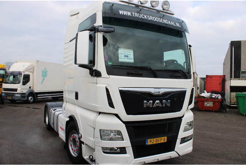 MAN TGX 18.440 + euro 6 + double tank + spoiler - Tegljač: slika 3 MAN TGX 18.440 + euro 6 + double tank + spoiler - Tegljač: slika 3