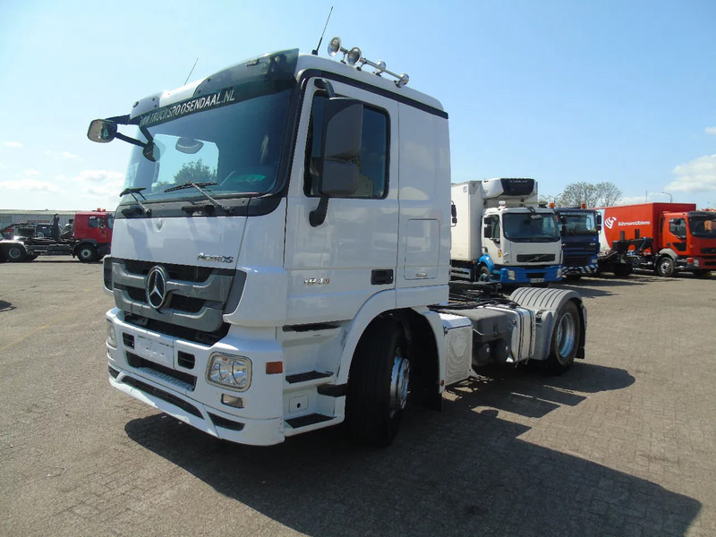 Mercedes-Benz Actros 1846 + RETARDER + EURO 5 + MP3 + 2 PEDALS + PTO - Tegljač: slika 2 Mercedes-Benz Actros 1846 + RETARDER + EURO 5 + MP3 + 2 PEDALS + PTO - Tegljač: slika 2