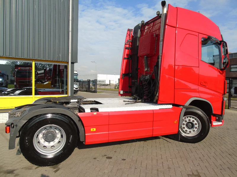Volvo FH 460 + PTO/HYDROLIC + EURO 6 - Tegljač: slika 4 Volvo FH 460 + PTO/HYDROLIC + EURO 6 - Tegljač: slika 4