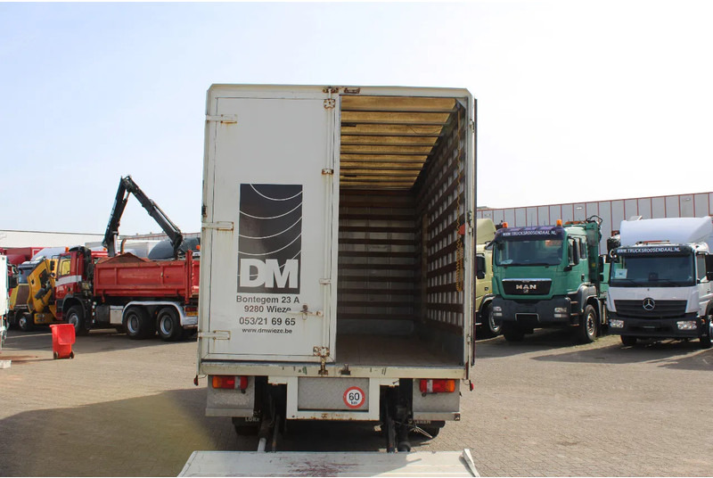 Volvo FL 6.250 +EURO 2 + MANUAL + LIFT - Kamion sa zatvorenim sandukom: slika 5 Volvo FL 6.250 +EURO 2 + MANUAL + LIFT - Kamion sa zatvorenim sandukom: slika 5