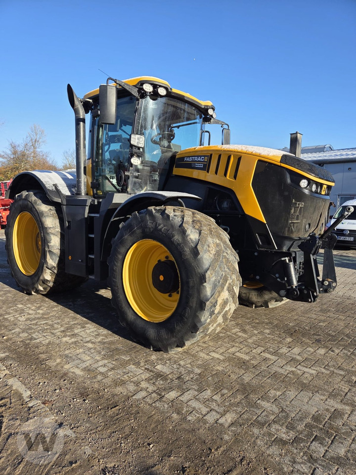 JCB FasTrac 8330 - Traktor: slika 2 JCB FasTrac 8330 - Traktor: slika 2