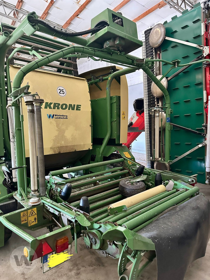 Krone Comprima CF 155 XC - Balirka za okrugle bale: slika 3 Krone Comprima CF 155 XC - Balirka za okrugle bale: slika 3